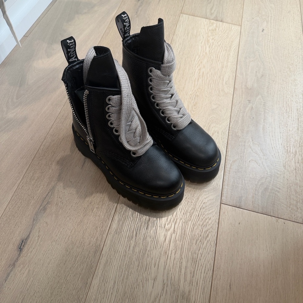 2022 Dr. Martens x Rick Owens Strobe 1460 Quad Sole Jumbo Lace Boot - Picture 2 of 3